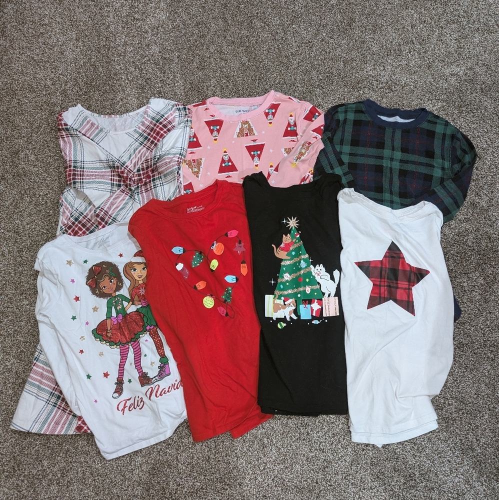 Lot of girls' Christmas clothing